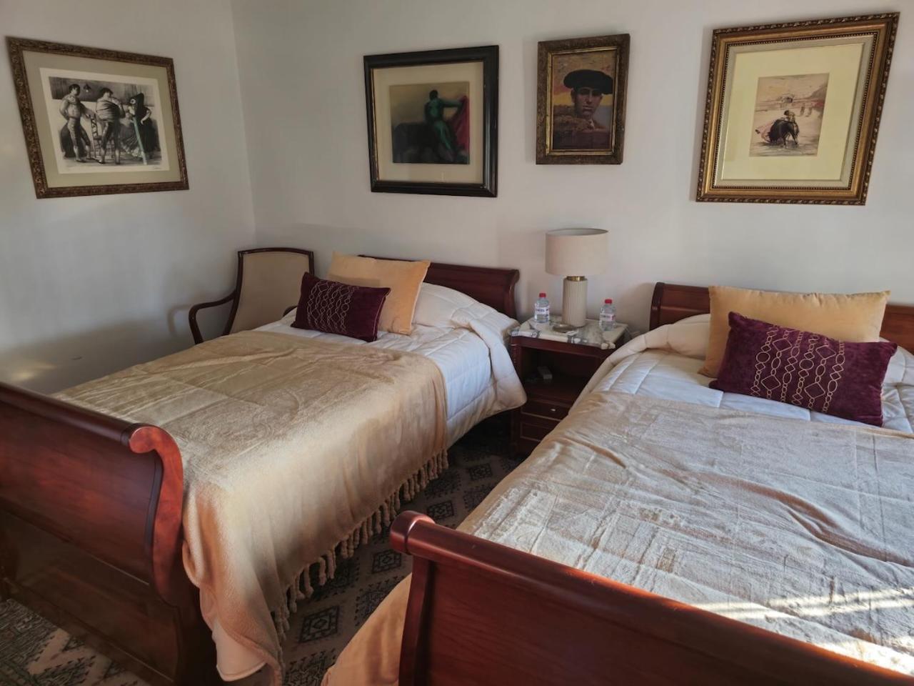 Villa Paula Valencia Манисес Экстерьер фото